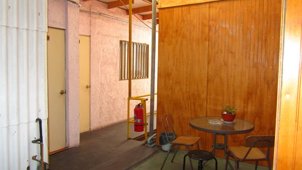 Hostal Cruz Del Pacifico アントファガスタ エクステリア 写真
